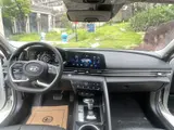 Hyundai Elantra, 2022 модельного года, комплектация «Премиум» 10