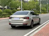 Skoda Superb 2022 TSI280 DSG Prestige Edition 1.4T АКПП Передний привод 6
