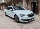 Skoda Superb 2023 TSI280 DSG Prestige Edition 1.4T АКПП Передний привод 3