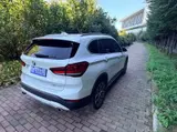 BMW X1 2022 sDrive20Li Fashion 1.5T АКПП Передний привод 4