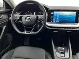 Skoda Octavia PRO 2022 TSI280 Prestige Edition 1.4T АКПП Передний привод 3