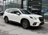 Subaru Forester 2022 2.0i AWD Luxury EyeSight 2.0L АКПП Полный привод 4