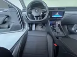 Skoda Superb 2023 Рестайлинг TSI280 DSG Prestige Edition 1.4T АКПП Передний привод 7