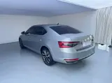 Skoda Superb 2023 Рестайлинг TSI280 DSG Prestige Edition 1.4T АКПП Передний привод 5