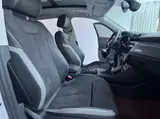 Audi Q3 2022 35 TFSI Dynamic Fashion 1.4T АКПП Передний привод 9