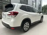Subaru Forester 2021 2.0i Luxury 2.0L АКПП Полный привод 8