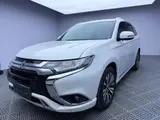 Mitsubishi Outlander, 2021 модельный год, рестайлинг, комплектация Changxiang, 7 мест, 2.0L, CVT, автоматическая КПП, передний привод 2