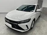 Chevrolet Monza, 2023 модельный год, комплектация Yuexiang, 1.5L, DCT (роботизированная КПП с двойным сцеплением), передний привод 1