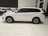 Mitsubishi Outlander, 2021 модельный год, комплектация Yaodong, 5 мест, 2.0L, CVT, автоматическая КПП, передний привод 4