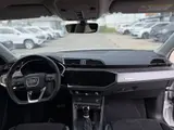 奥迪Q3 2022款 35TFSI 时尚动感型 1.4T 自动 前置前驱 17
