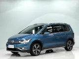Volkswagen Touran L, 2022 модельный год, 280TSI, 1.4T (150 л.с.), DSG, передний привод, 7 мест 1