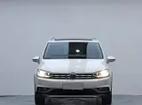 Volkswagen Touran L, 2021 модельный год, 280TSI, 1.4T (150 л.с.), DSG, передний привод, 7 мест 2