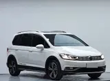 Volkswagen Touran L, 2021 модельный год, 280TSI, 1.4T (150 л.с.), DSG, передний привод, 7 мест 3