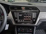 Volkswagen Touran L, 2021 модельный год, 280TSI, 1.4T (150 л.с.), DSG, передний привод, 7 мест 11