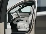 Li Auto L8 Ливис 9