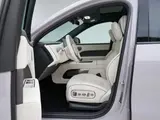 Li Auto L6 Ультра 9