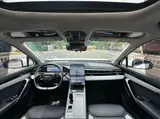 Geely Boyue L 2024 1.5TD DCT Zungui 10