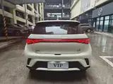 BYD Dolphin, 2024 модельный год, электромобиль (95 л.с.), передний привод, 420 км 6