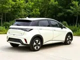 BYD Dolphin, 2025 модельный год, электромобиль (95 л.с.), передний привод, 420 км 7