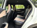 BYD Dolphin, 2025 модельный год, электромобиль (95 л.с.), передний привод, 420 км 11