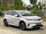 BYD Dolphin, 2025 модельный год, электромобиль (95 л.с.), передний привод, 420 км 1