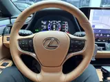 Lexus ES, 2025 модельный год, 200 Zhenxiang, 2.0L (173 л.с.), автоматическая, передний привод 12