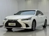 Lexus ES, 2025 модельный год, 200 Zhenxiang, 2.0L (173 л.с.), автоматическая, передний привод 1