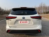 Toyota Highlander, 2024 модельный год, интеллектуальный гибрид 2.5L (189 л.с.), автоматическая, передний привод, 5 мест 7