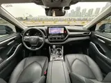 Toyota Highlander, 2024 модельный год, интеллектуальный гибрид 2.5L (189 л.с.), автоматическая, полный привод, 7 мест 6