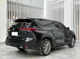 Toyota Highlander, 2023 модельный год, интеллектуальный гибрид 2.5L (189 л.с.), автоматическая, полный привод, 7 мест 5