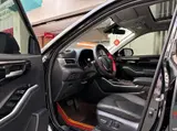 Toyota Highlander, 2023 модельный год, интеллектуальный гибрид 2.5L (189 л.с.), автоматическая, полный привод, 7 мест 7