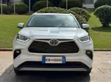 Toyota Highlander, 2022 модельный год, гибрид 2.5L (192 л.с.), автоматическая, полный привод, 7 мест 3