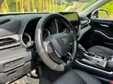 Toyota Highlander, 2022 модельный год, гибрид 2.5L (192 л.с.), автоматическая, полный привод, 7 мест 13