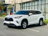 Toyota Highlander, 2023 модельный год, интеллектуальный гибрид 2.5L (189 л.с.), автоматическая, полный привод, 7 мест 1
