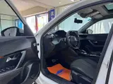 Peugeot 2008, 2022, 1.2T (136 л.с.), автоматическая, передний привод 7