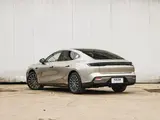 Geely Galaxy Синъяо 8 2026 225km EM-i Юаньханцзя Синхэ 2
