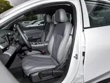 Geely Galaxy L6 2025 EM-i 140km Юаньхан 9