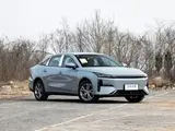 Geely Galaxy L6 2025 EM-i 140km Юаньхан 2
