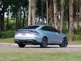 Geely Galaxy L6 2025 EM-i 140km Звёздный корабль 3