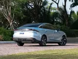 Geely Galaxy L6 2025 EM-i 140km Исследователь+ 6