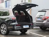 Geely Galaxy M9 2026 210km Полный привод Чёрно-золотой Чжияо 11