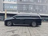 Voyah Dreamer 2025, EV, 435 л.с., полный привод 4