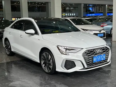 Audi A3L Limousine, 2023 модельного года, 35TFSI, комплектация Fashion Sport