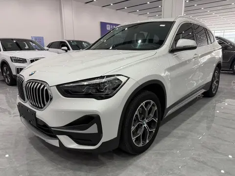 BMW X1 sDrive20Li 2022, Fashion
