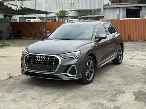 Audi Q3 2022 35 TFSI Shishang Donggan 1.4T Automatic FWD
