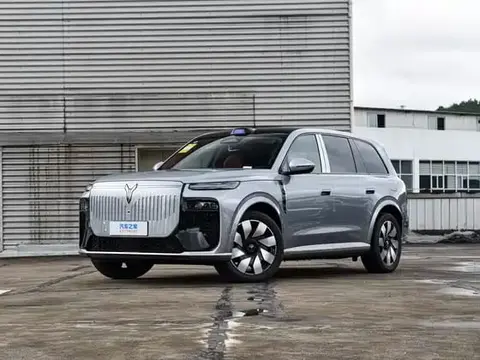 Voyah Taishan X8 2026 PHEV Ультра