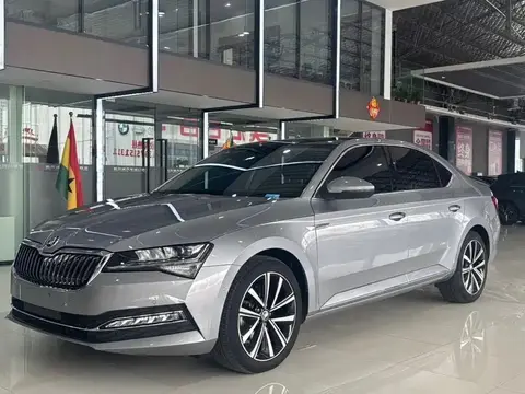 Škoda Superb, 2023 модельный год, TSI280, 1.4T (150 л.с.), DSG, передний привод