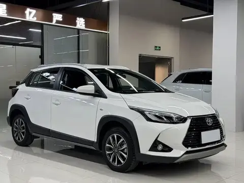 Toyota YARiS L Zhixuan X, 2022 модельный год, 1.5L (112 л.с.), CVT, передний привод