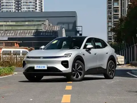 Changan Qiyuan Q06 2027 602 Юэсян