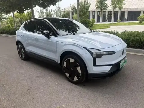 Volvo EX30 2025, EV, 272 л.с., задний привод